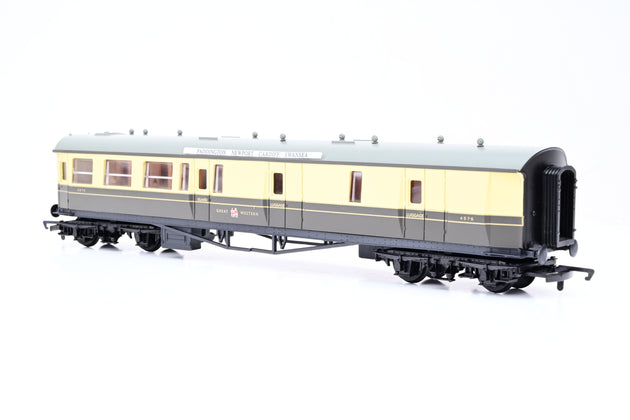 Hornby OO Gauge R4139 GWR Centenary Brake Coach No.4576