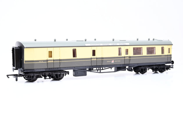 Hornby OO Gauge R4139 GWR Centenary Brake Coach No.4576