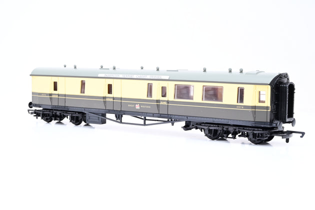 Hornby OO Gauge R4139 GWR Centenary Brake Coach No.4576