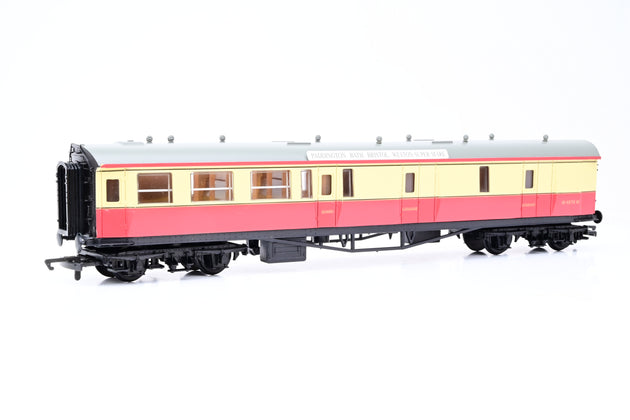 Hornby OO Gauge R4029 BR Centenary Brake Coach No.4578