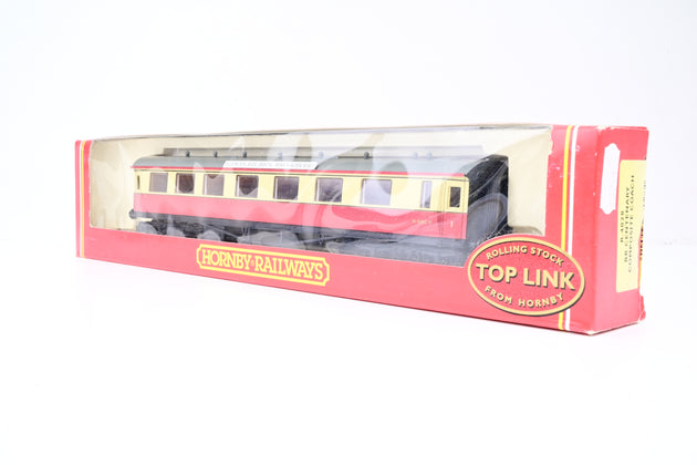 Hornby OO Gauge R4028 BR Centenary Composite Coach No.6660
