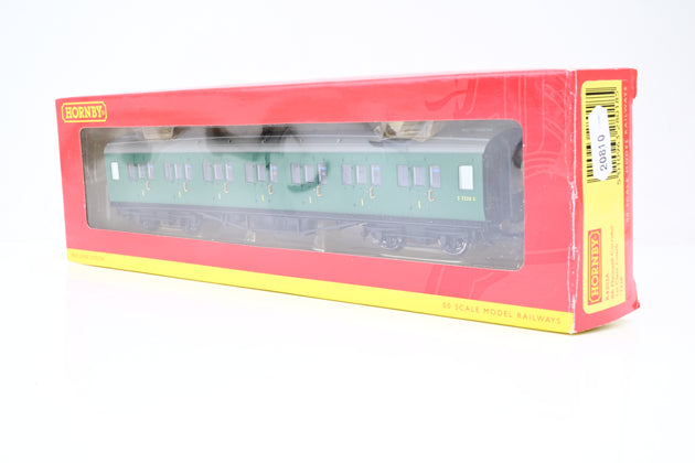 Hornby OO Gauge R4303A BR (Southern) Green Maunsell Corridor First Coach No.7228 - Boxed