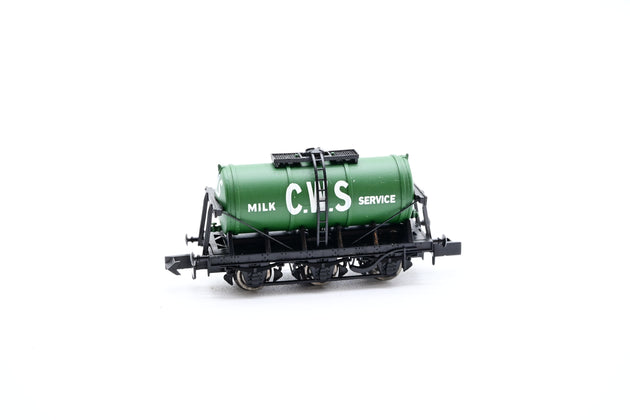 Dapol N Gauge NB-032 CWS 6 Wheel Milk Tank - Boxed