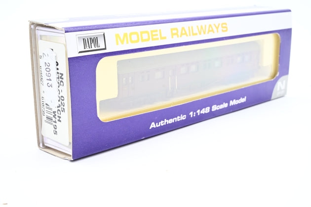 Dapol N Gauge NC-025 BR Maroon Autocoach No.W195 - Boxed