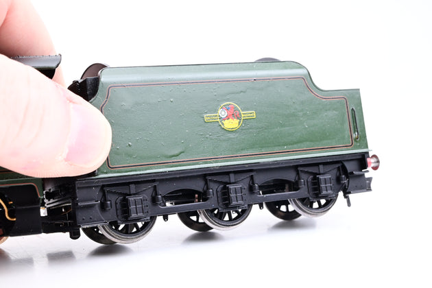 Hornby OO Gauge BR Green Late Crest Patriot Class No.45527 'Southport' - Renamed, Renumbered, Boxed