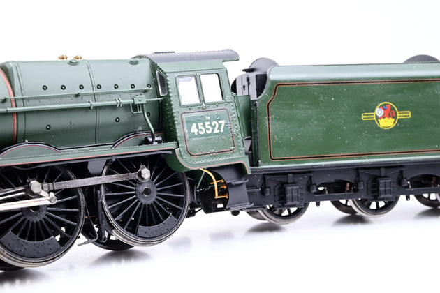 Hornby OO Gauge BR Green Late Crest Patriot Class No.45527 'Southport' - Renamed, Renumbered, Boxed
