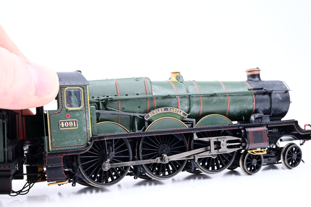 Hornby OO Gauge GWR Green 4-6-0 Castle Class No.4091 'Dudley Castle' - Boxed