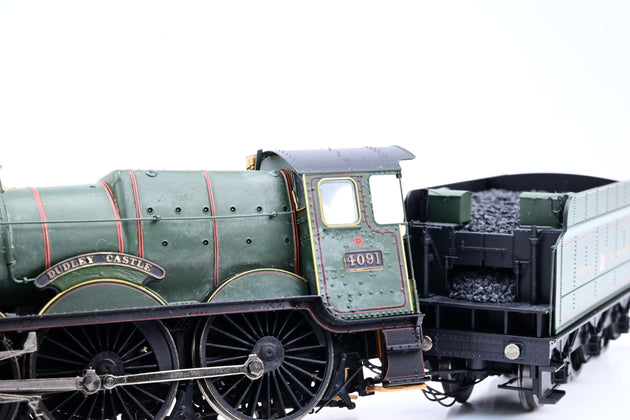 Hornby OO Gauge GWR Green 4-6-0 Castle Class No.4091 'Dudley Castle' - Boxed