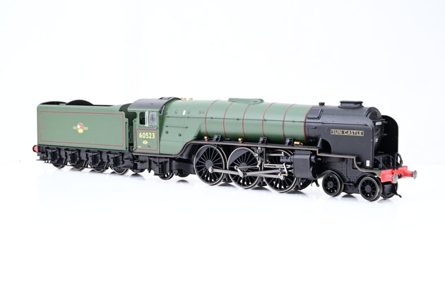 Hornby OO Gauge R3835 BR Thompson Class A2/3, 4-6-2 No.60523 'Sun Castle' - Boxed