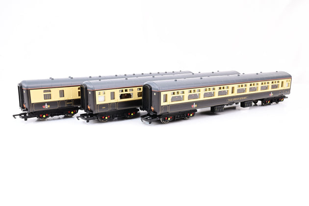 Hornby OO Gauge Rake of 3 Excalibur Express Train Pack Coaches - Unboxed