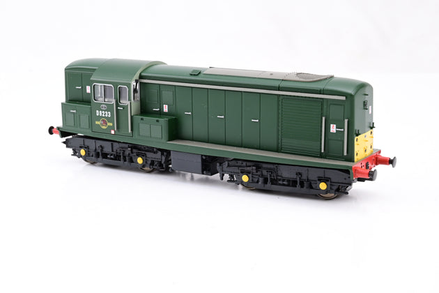 Heljan OO Gauge 1503 BR Green Class 15 No.D8233 - Boxed