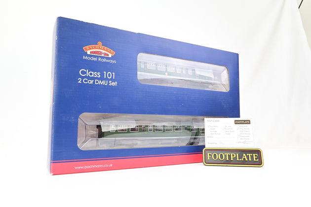 Bachmann OO Gauge 32-286 BR Green 2 Car Class 101 w/Small Yellow Panels - Boxed