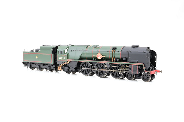 Hornby OO Gauge R2204 BR Green Early Emblem Merchant Navy No.35020 'Bibby Line' - Boxed
