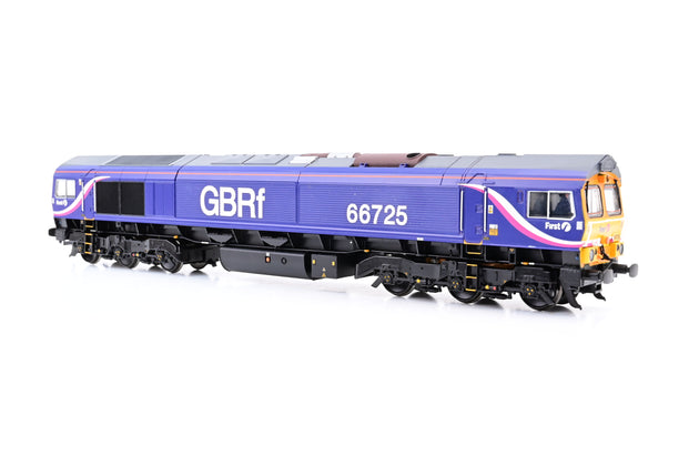 Bachmann OO Gauge 32-978 Class 66/6 Diesel First GBRf No.66725 'Sunderland AFC' - Boxed