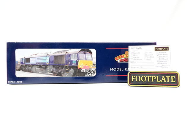 Bachmann OO Gauge 32-978 Class 66/6 Diesel First GBRf No.66725 'Sunderland AFC' - Boxed