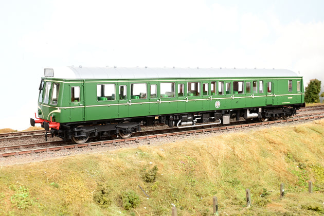 Dapol 7mm O Gauge 7D-009-001 BR Green Late Crest w/ Speed Whiskers Class 121 Single-Car DMU No.W55020 - Boxed