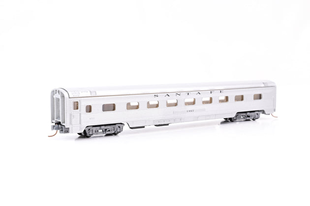 Rivarossi N Gauge Santa Fe Rake of 3 Corrogated Passenger Cars - Boxed