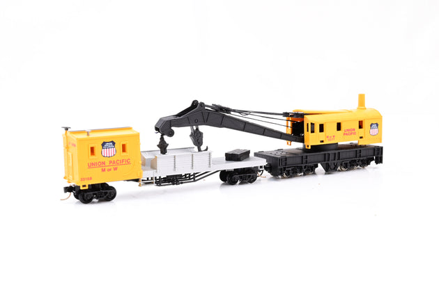 Bachmann N Gauge Union Pacific Crane Car & Boom Tender - Boxed