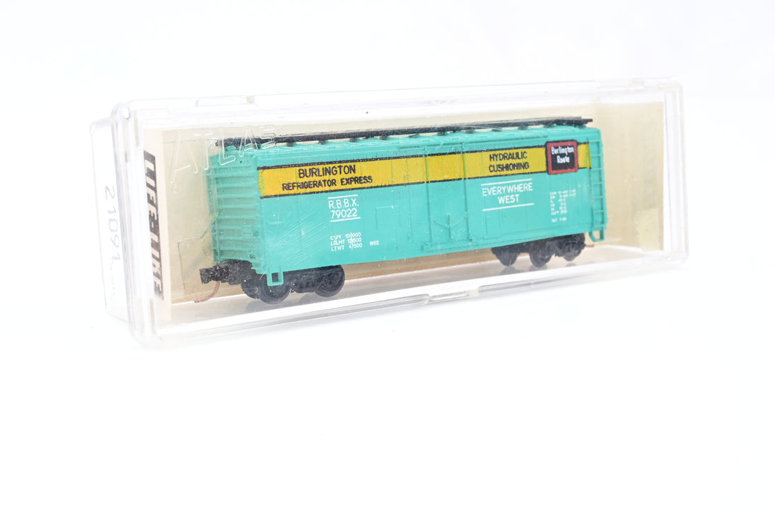 Likelike N Gauge Burlington Reffer Car - Boxed