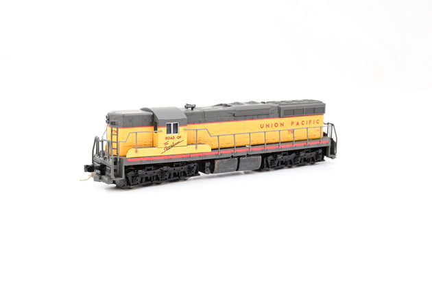 Life-Like Trains N Gauge 7775 Union Pacific SD7 Diesel Locomotive No.776 - Boxed