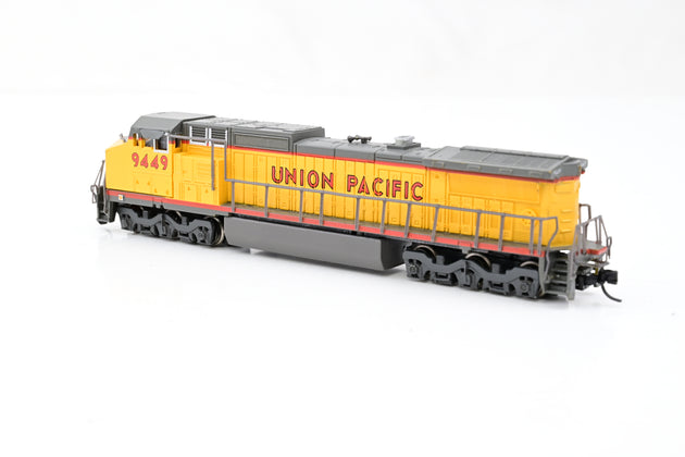 Spectrum N Gauge 86060 GE Dash 8-40CW (Wide Cab) Union Pacific No.9449 - Boxed