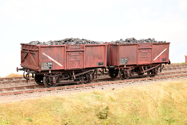 Lionheart O Gauge Pair of 16 Ton Coal Wagons - Unboxed