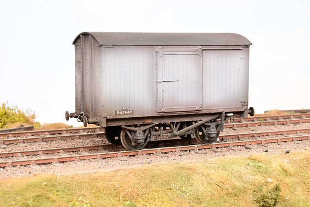 Kit Built O Gauge BR 12 Ton Ventilated Van No.E164449 - Boxed