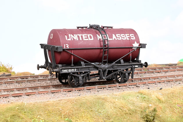 Kit Built O Gauge United Molasses 12 Ton Tank Wagon No.13