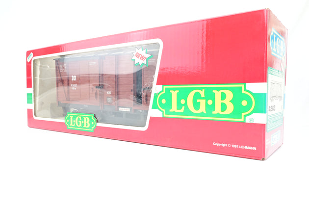 LGB G Gauge 4263 DR Double Door Box Car w/ Brakesman’s Cabin - Boxed