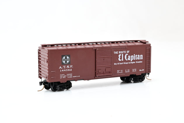 MicroTrains N Gauge 20040Santa Fe All the Way Box Car No.114582