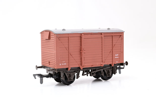 Airfix 54300-1 BR Bauxite Ventilated Box Wagon No.B751707