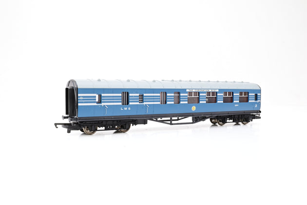 Hornby OO Gauge Rake of 3 LMS Coronation Scot Coaches