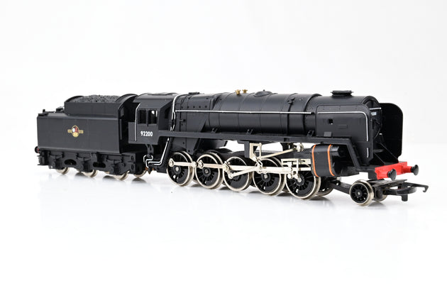 Hornby OO Gauge R264 BR Class 9F Plain Black Late Crest No.92200 - Boxed