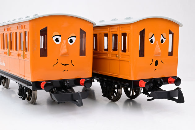 Bachmann G Gauge Thomas & Friends 4 Wheel Coaches 'Annie' & Clarabel' - Unboxed