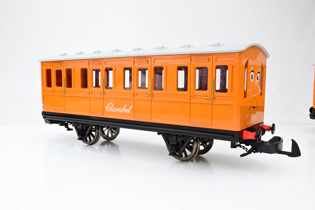 Bachmann G Gauge Thomas & Friends 4 Wheel Coaches 'Annie' & Clarabel' - Unboxed