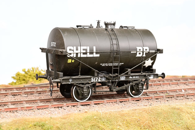 Dapol O Gauge 7F-059-001 BP Black 14 Ton Tank Wagon No.5172 - Boxed