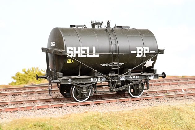 Dapol O Gauge 7F-059-001 BP Black 14 Ton Tank Wagon No.5172 - Boxed