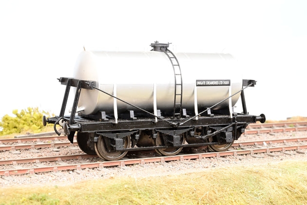 Dapol O Gauge 7F-031-001 6 Wheel Milk Tanker Milk Marketing Board - Boxed