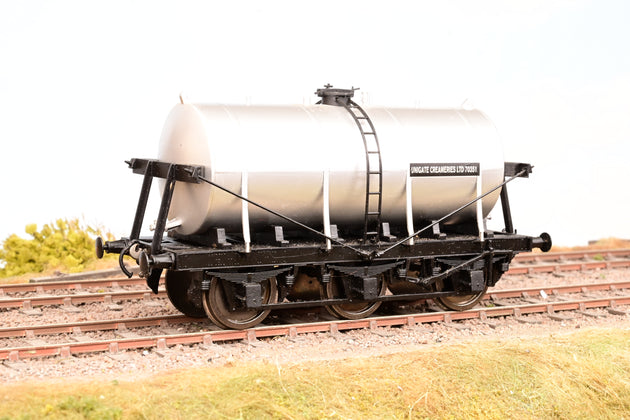 Dapol O Gauge 7F-031-001 6 Wheel Milk Tanker Milk Marketing Board - Boxed