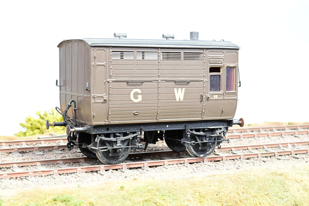 Kit Built O Gauge GWR Brown Horse Box No.88