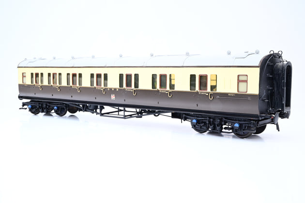 Kit Built O Gauge Rake of 3 GWR Chocolate & Cream Collett Corridor Coaches