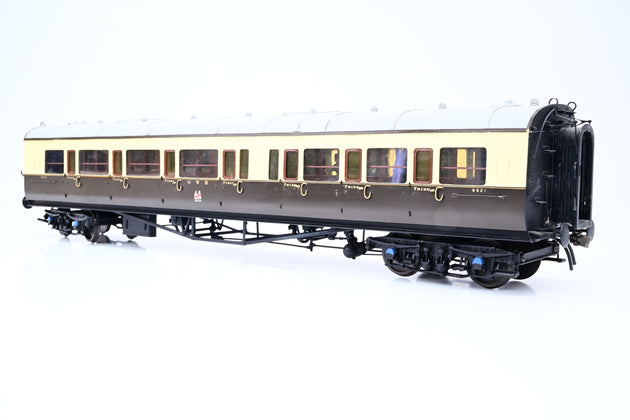 Kit Built O Gauge Rake of 3 GWR Chocolate & Cream Collett Corridor Coaches