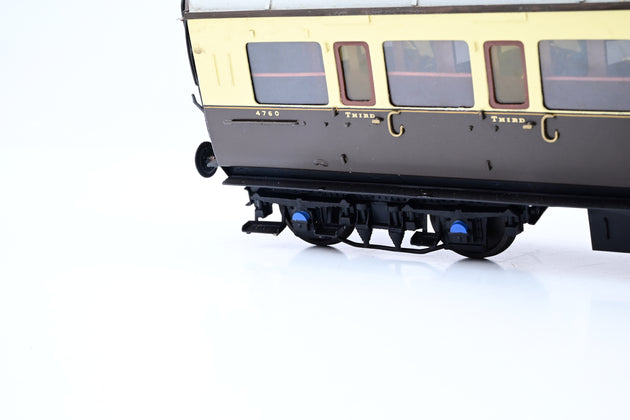 Kit Built O Gauge Rake of 3 GWR Chocolate & Cream Collett Corridor Coaches