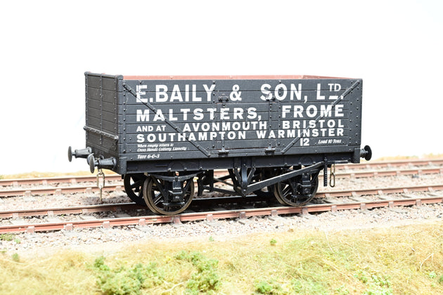 Dapol O Gauge Wessex Wagons Ltd Ed E Baily & Sons 7 Plank Wagon No.12 - Boxed