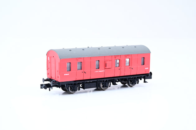 Dapol N Gauge NGSSTOVER6 BR Breakdown Train Red ex-LMS Stove R Wagon No.975247 - Boxed