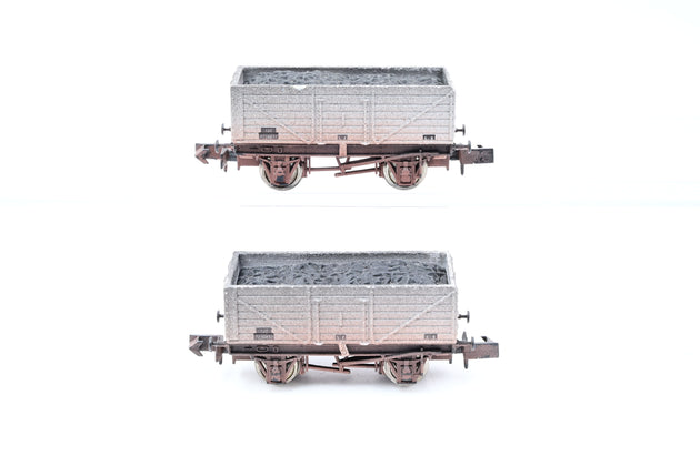 Dapol N Gauge Pair of BR Grey 7-Plank Open Wagons No.P238832 - Factory Weathered, Unboxed