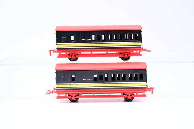 Graham Farish N Gauge 8530 'The Gaffer' Starter Train Set w/ 0-6-0 Steam Locomotive No.1 'The Gaffer' + 2 Coaches - Boxed