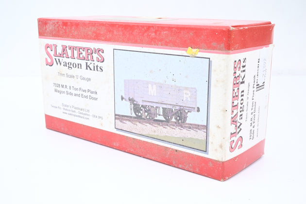 Slaters O Gauge Kit 7028 M.R 8T Five Plank Side & End Door W/Timber Load No.55002 - Boxed