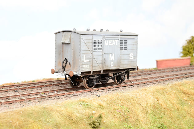 Parkside Dundas O Gauge Kit PS18 LMS Meat Van Diag D1670 No.171279 - Boxed