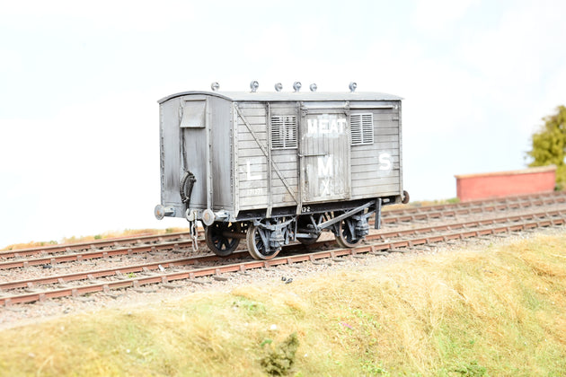 Parkside Dundas O Gauge Kit PS18 LMS Meat Van Diag D1670 No.171271 - Boxed